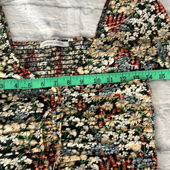 Collective concepts ruched floral cropped top sz S - Picture 8 of 11